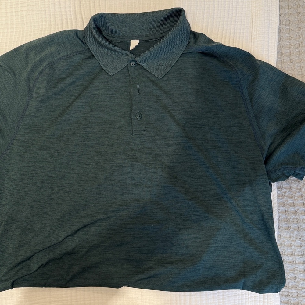 Men’s Lululemon Dark Green Polo Shirt size XL